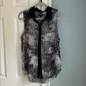 Banana Republic Monochrome Snakeskin Print Top